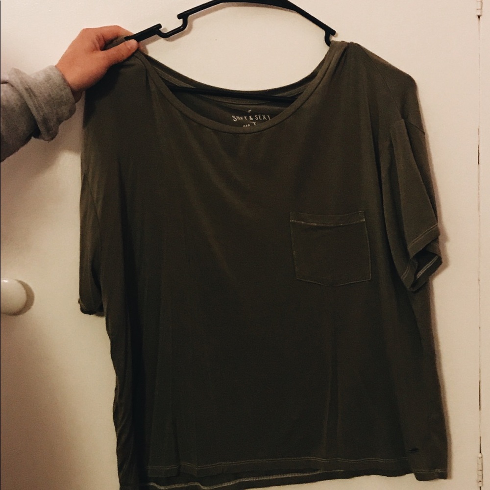 Green T-Shirt (American Eagle)